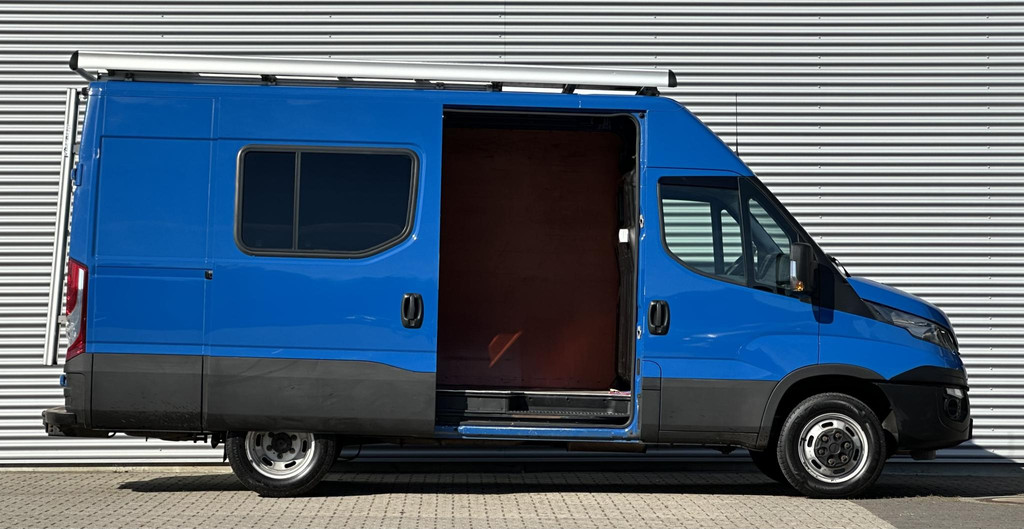 Iveco Daily 35C16V 2.3 352 L2H2 Automaat|Trekhaak 3500KG|Cruis 3