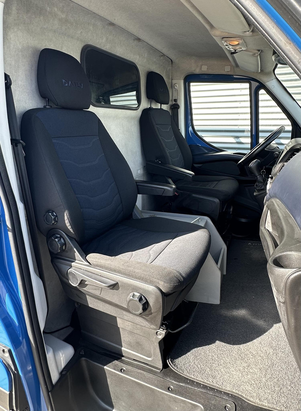 Iveco Daily 35C16V 2.3 352 L2H2 Automaat|Trekhaak 3500KG|Cruis 4