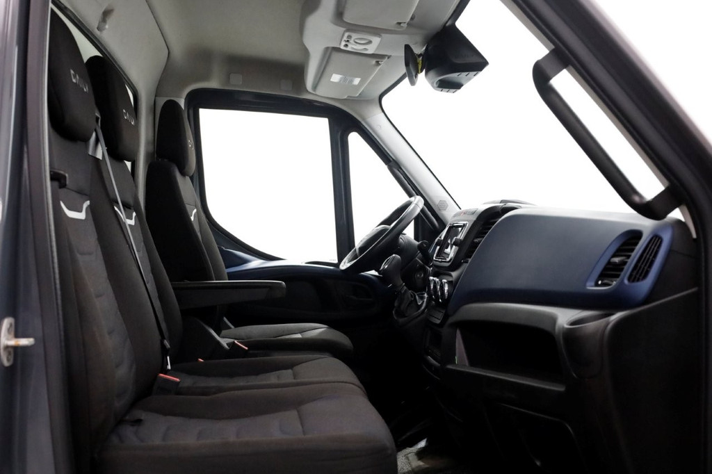 Iveco Daily 35C18 3.0 180pk HiMatic Automaat 3-Zijdige Kipper Trekhaak 3500kg 10-2021 3