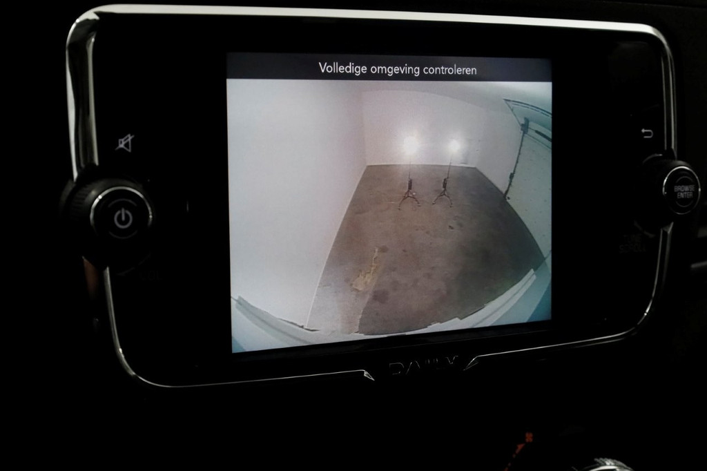 Iveco Daily 35C18 3.0 180pk HiMatic Automaat Bakwagen met laadklep en zijdeur H235cm 10-2022 15