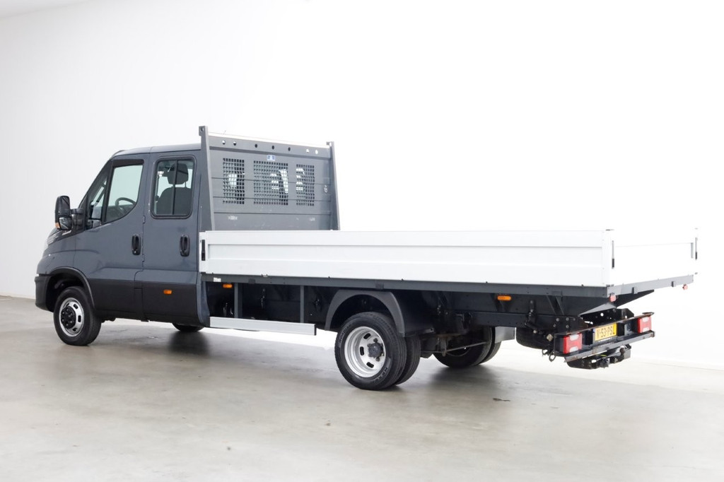 Iveco Daily 35C18 3.0 180pk HiMatic Automaat D.C. Open Laadbak L412cm Trekhaak 3500kg 09-2022 11