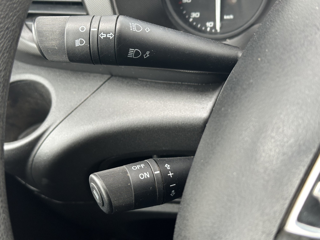 Iveco Daily 35C18V 3.0 180pk 352 H2 L | Trekhaak 3.5T | Airco | Cruisec. 14