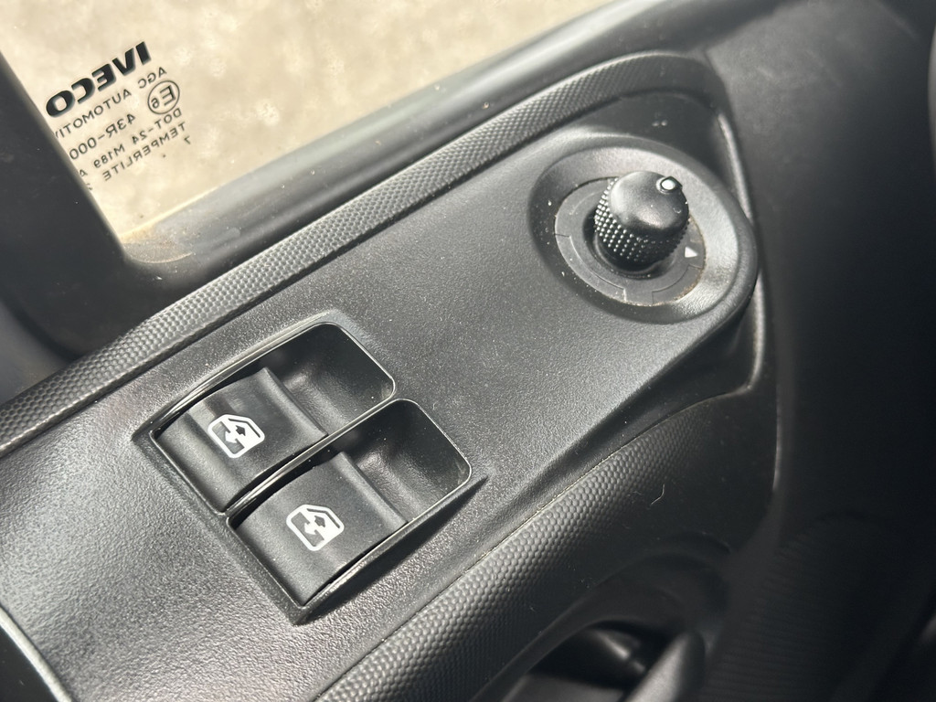 Iveco Daily 35C18V 3.0 180pk 352 H2 L | Trekhaak 3.5T | Airco | Cruisec. 20