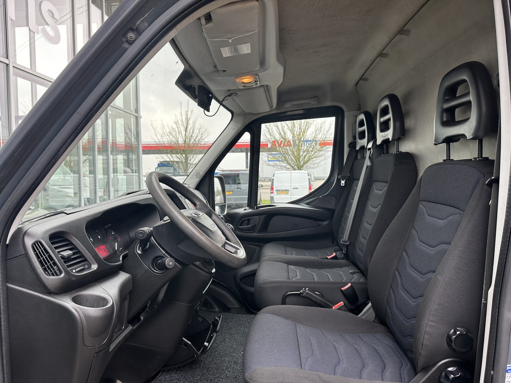 Iveco Daily 35C18V 3.0 180pk 352 H2 L | Trekhaak 3.5T | Airco | Cruisec. 7