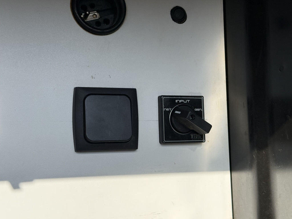 Iveco Daily 35C21 3.0 210 PK AUTOMAAT L3H2 N1 / MOTORSPORT INRICHTING / LUIFEL / LUCHTSLANG / DUBBEL LUCHT / 3-ZITS 19