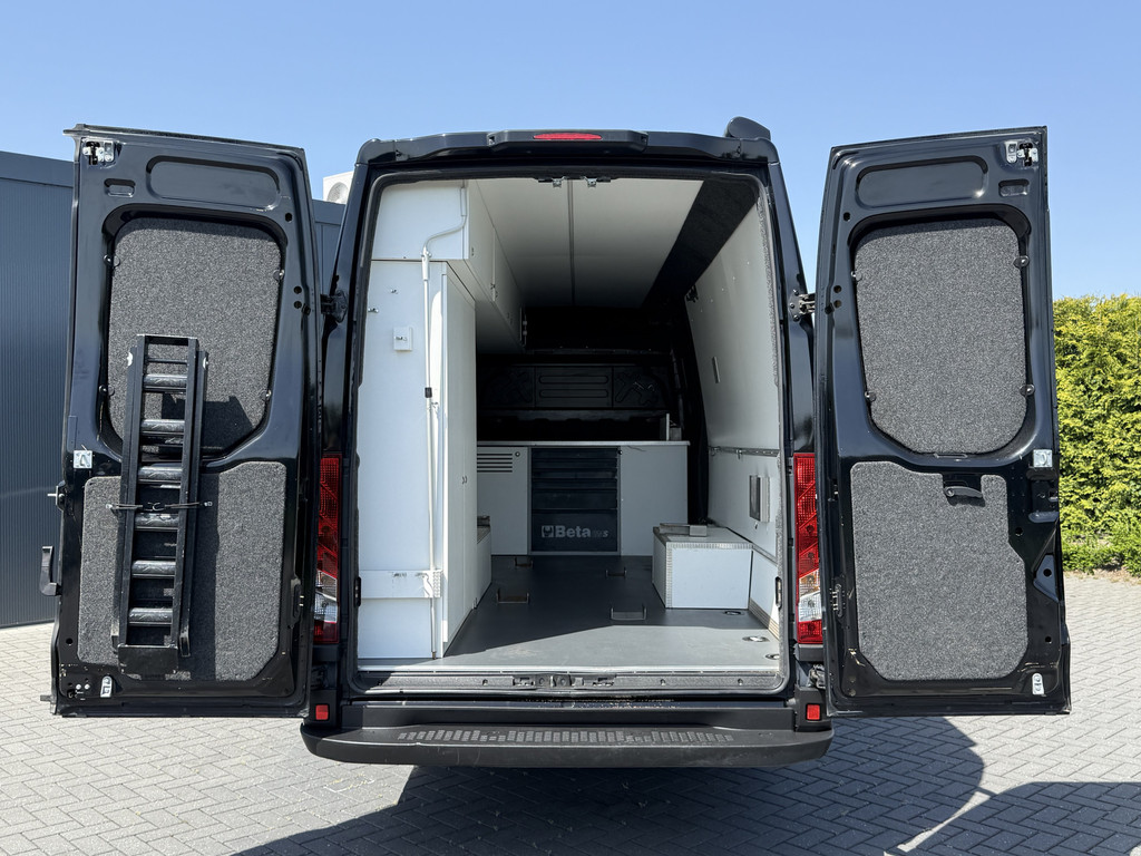 Iveco Daily 35C21 3.0 210 PK AUTOMAAT L3H2 N1 / MOTORSPORT INRICHTING / LUIFEL / LUCHTSLANG / DUBBEL LUCHT / 3-ZITS 7