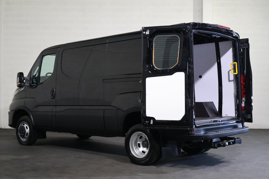 Iveco Daily 35C21 Hi-Matic Luchtvering 3.5T Trekhaak 12