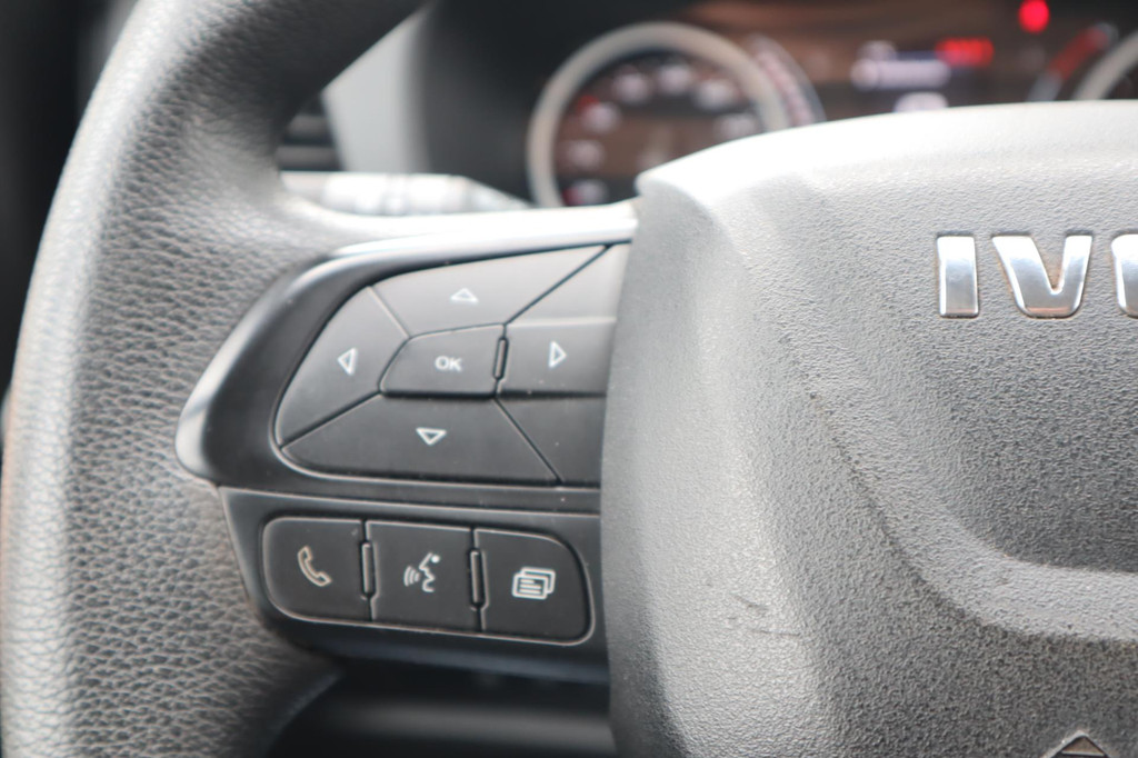 Iveco Daily 35S12 2.3 410 DC 17