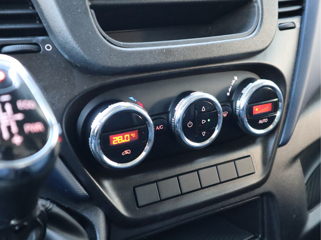 Iveco Daily 35S12 Hi-Matic Automaat Euro 6 - L2H2 - 3,5t KG Trekhaak - Airco 13