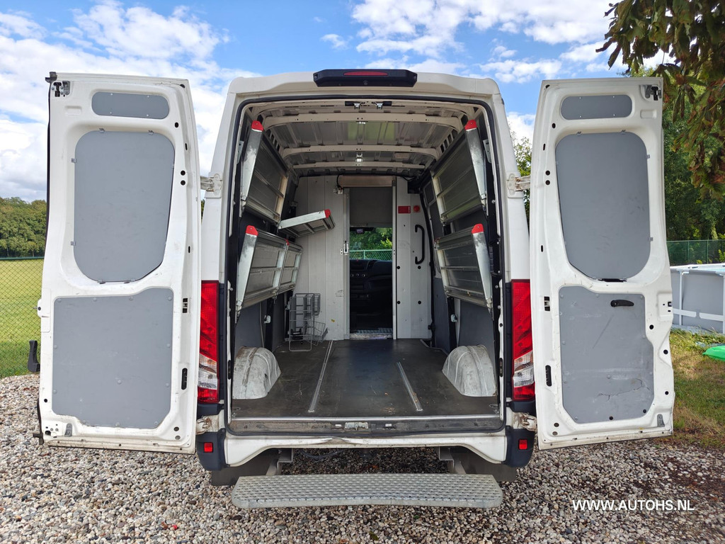 Iveco Daily 35S12V 2.3 L2 H2 Post NL Uitvoering , Euro 6 motor. 16