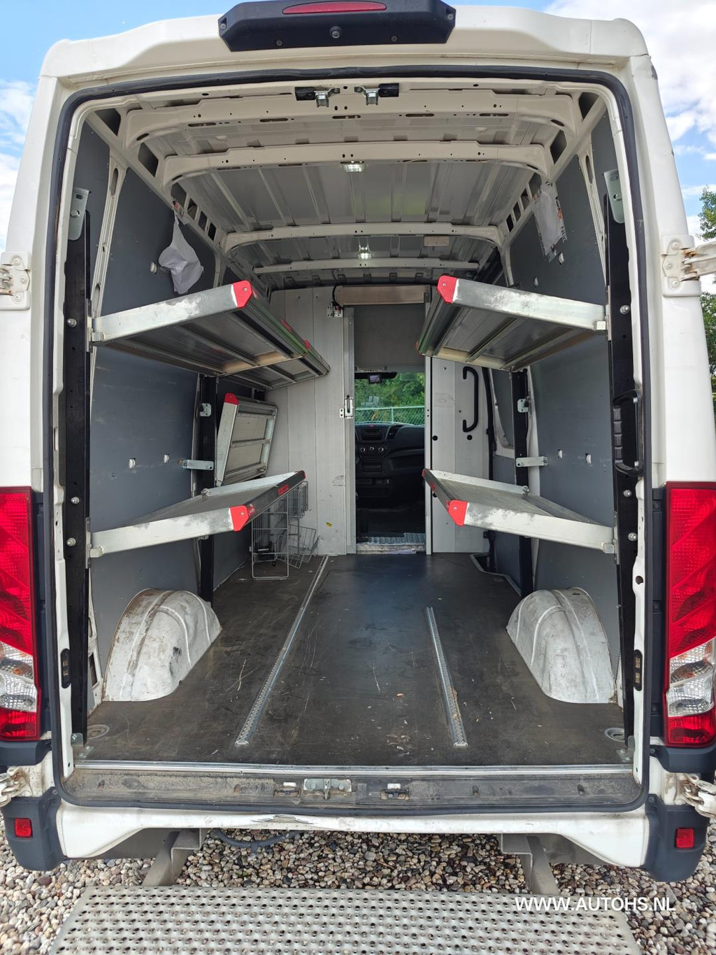 Iveco Daily 35S12V 2.3 L2 H2 Post NL Uitvoering , Euro 6 motor. 18