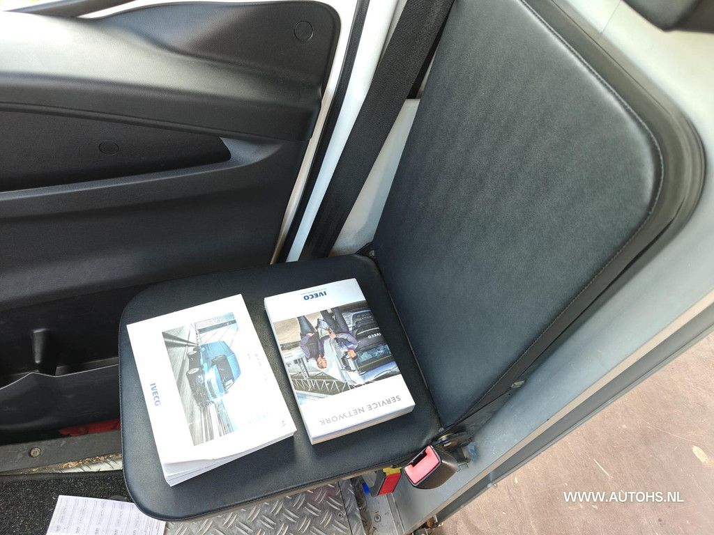 Iveco Daily 35S12V 2.3 L2 H2 Post NL Uitvoering , Euro 6 motor. 21