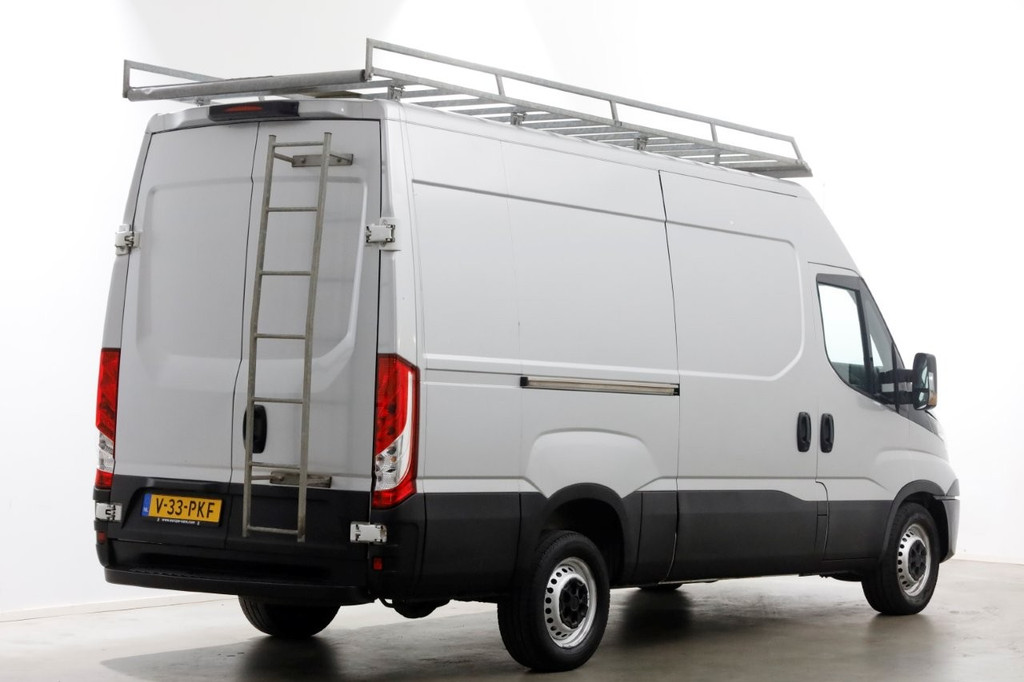 Iveco Daily 35S14 136pk E6 L2H2 Airco/Imperiaal/Trekgewicht 3500kg 08-2018 2