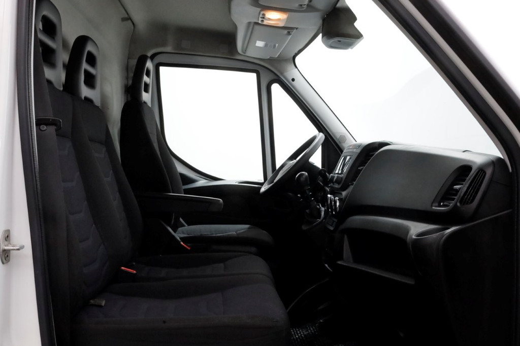 Iveco Daily 35S14 136pk E6 L2H2 Airco/Imperiaal/Trekgewicht 3500kg 08-2018 3