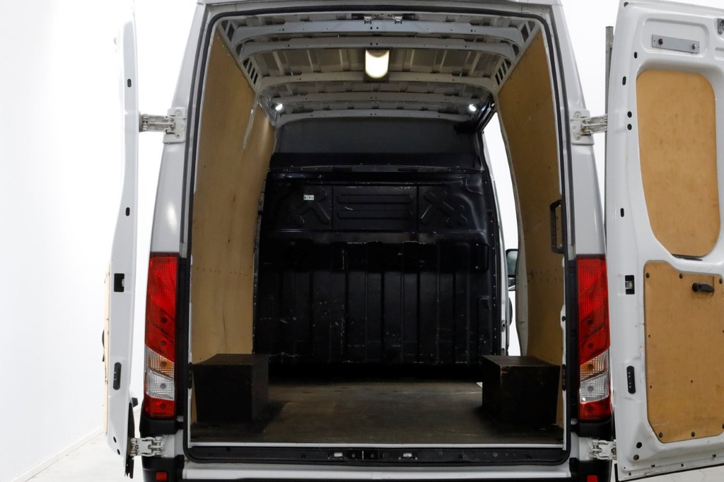 Iveco Daily 35S14 136pk E6 L2H2 Airco/Imperiaal/Trekgewicht 3500kg 08-2018 5