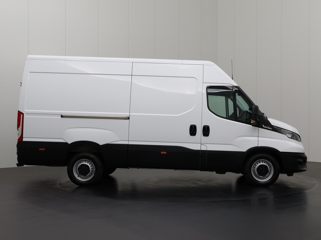 Iveco Daily 35S14 Hi-Matic Automaat L2H2 | 3500Kg TG | Airco | Cruise | 3-Persoons | Betimmering 13