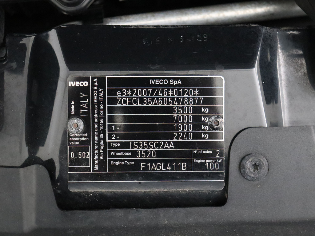Iveco Daily 35S14 Hi-Matic Automaat L2H2 | 3500Kg TG | Airco | Cruise | 3-Persoons | Betimmering 19