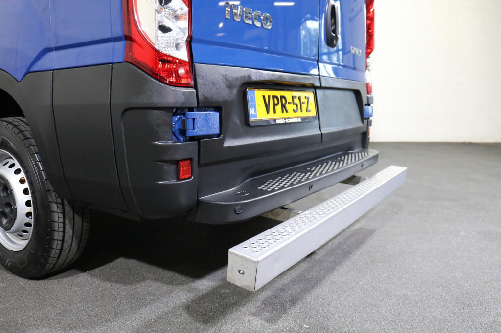 Iveco Daily 35S14 L2 H2 Airco Automaat 16dkm 17