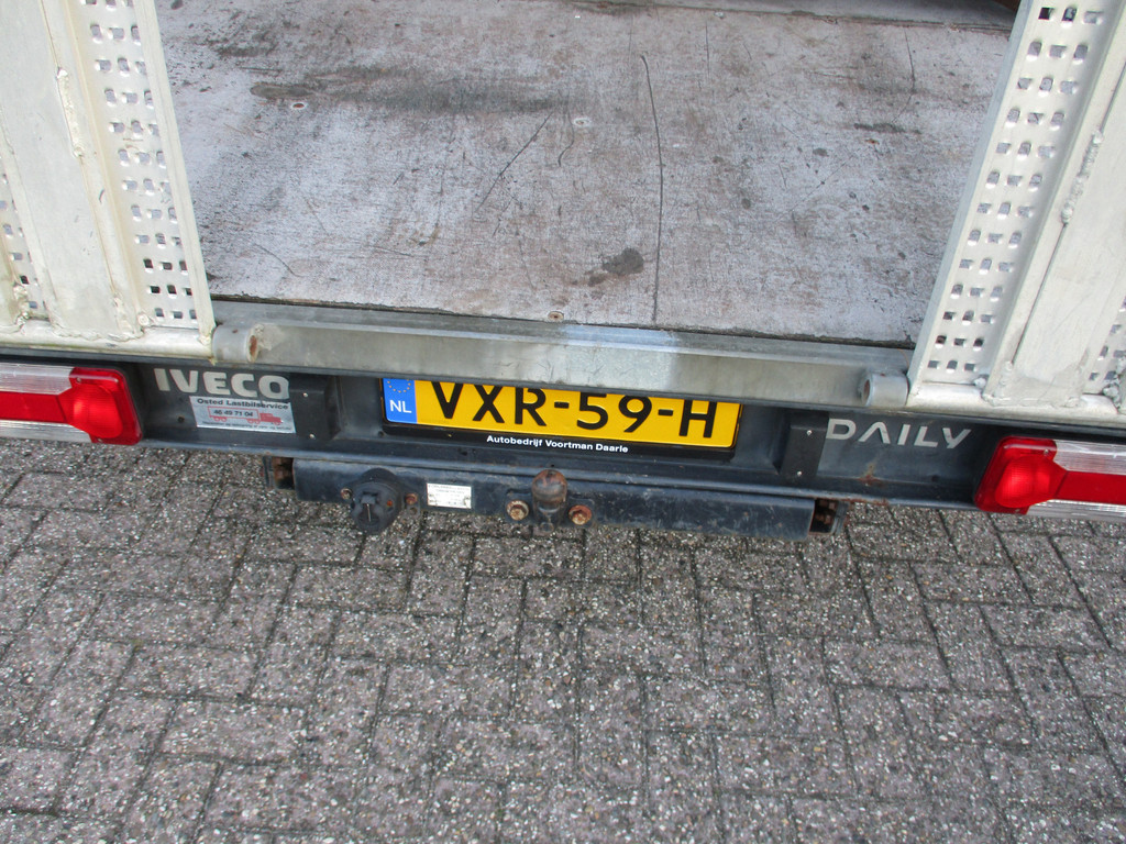 Iveco Daily 35S14 Oprijwagen Laadbak Airco 18