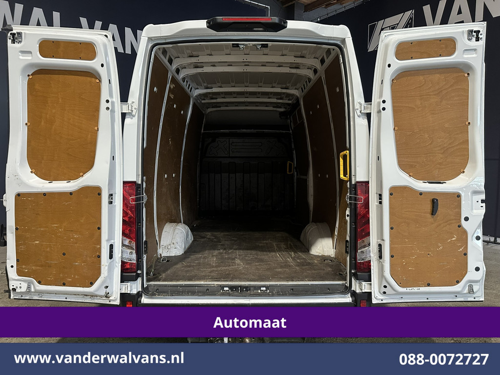 Iveco Daily 35S14V 136pk Automaat 3500kg Trekhaak L2H2 Euro6 Airco | Navigatie | LED | Cruisecontrol Chauffeursstoel, Camera | Bijrijdersbank 16