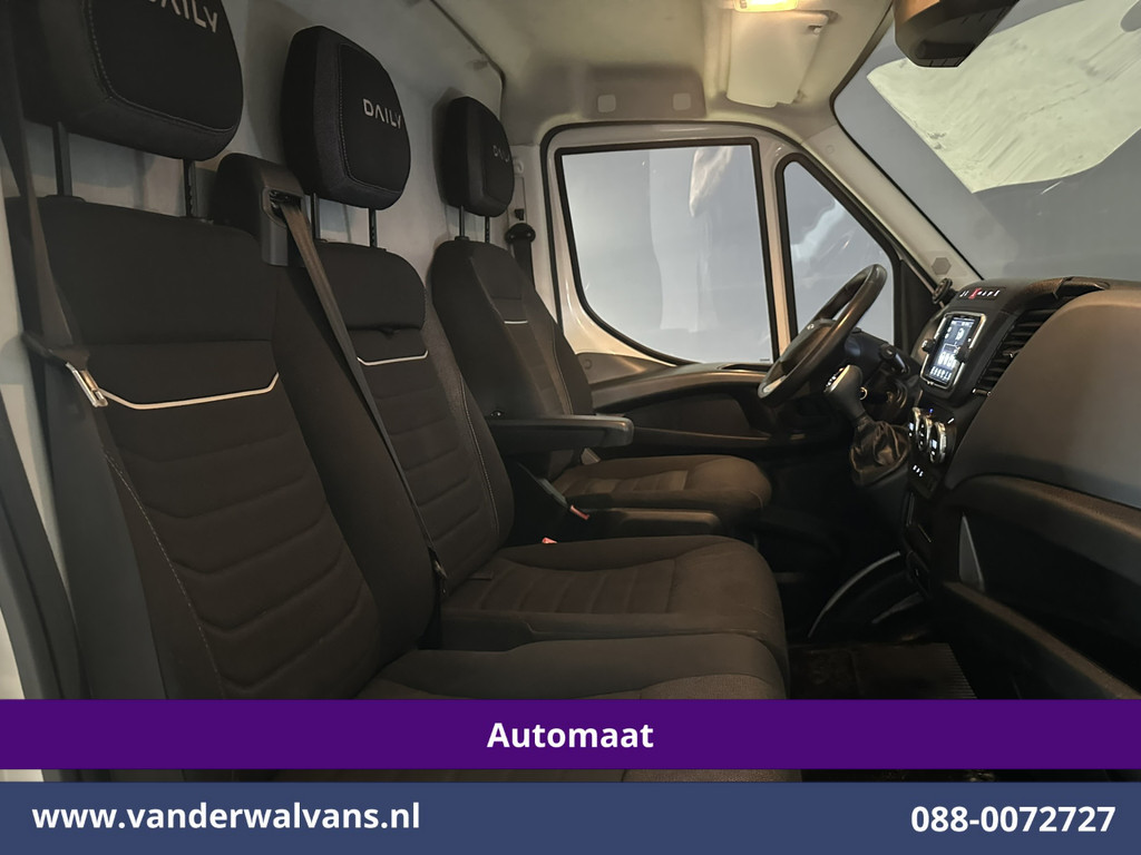 Iveco Daily 35S14V 136pk Automaat 3500kg Trekhaak L2H2 Euro6 Airco | Navigatie | LED | Cruisecontrol Chauffeursstoel, Camera | Bijrijdersbank 18