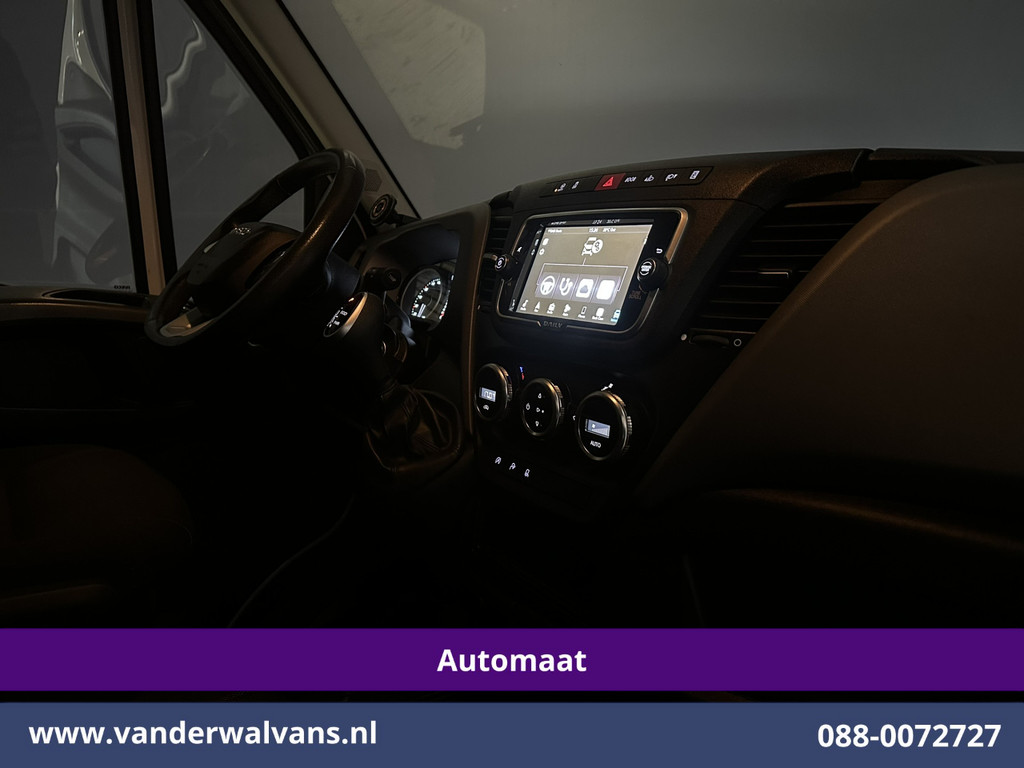 Iveco Daily 35S14V 136pk Automaat 3500kg Trekhaak L2H2 Euro6 Airco | Navigatie | LED | Cruisecontrol Chauffeursstoel, Camera | Bijrijdersbank 19