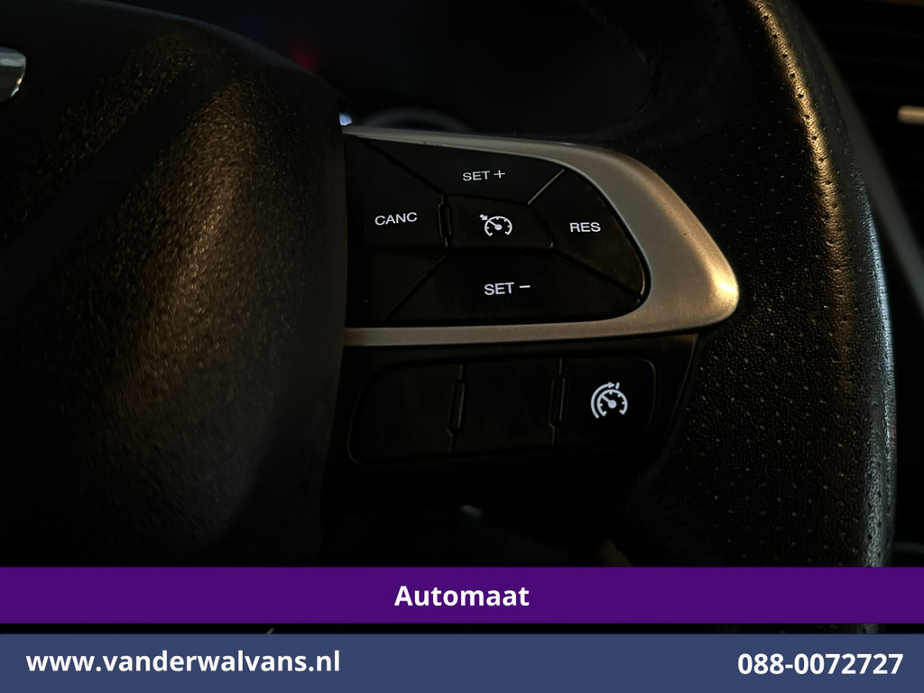 Iveco Daily 35S14V 136pk Automaat 3500kg Trekhaak L2H2 Euro6 Airco | Navigatie | LED | Cruisecontrol Chauffeursstoel, Camera | Bijrijdersbank 8