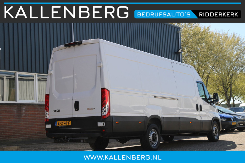 Iveco Daily 35S14V 2.3 410L L5H2 / Automaat / 3,5 ton trek / Trekhaak 2