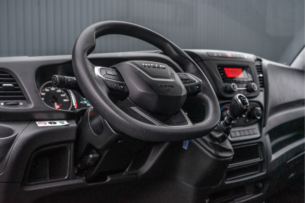 Iveco Daily **35S14V 2.3 L2H2 | 136 PK | Cruise | Airco | 3500 KG Trekgewicht** 10