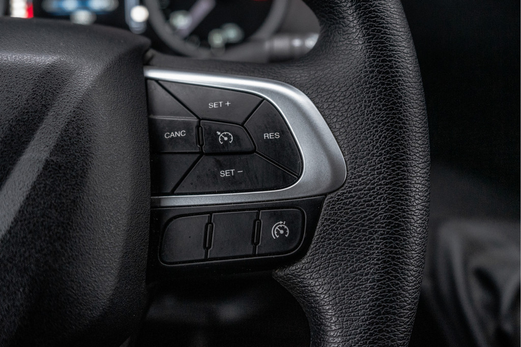 Iveco Daily **35S14V 2.3 L2H2 | 136 PK | Cruise | Airco | 3500 KG Trekgewicht** 15