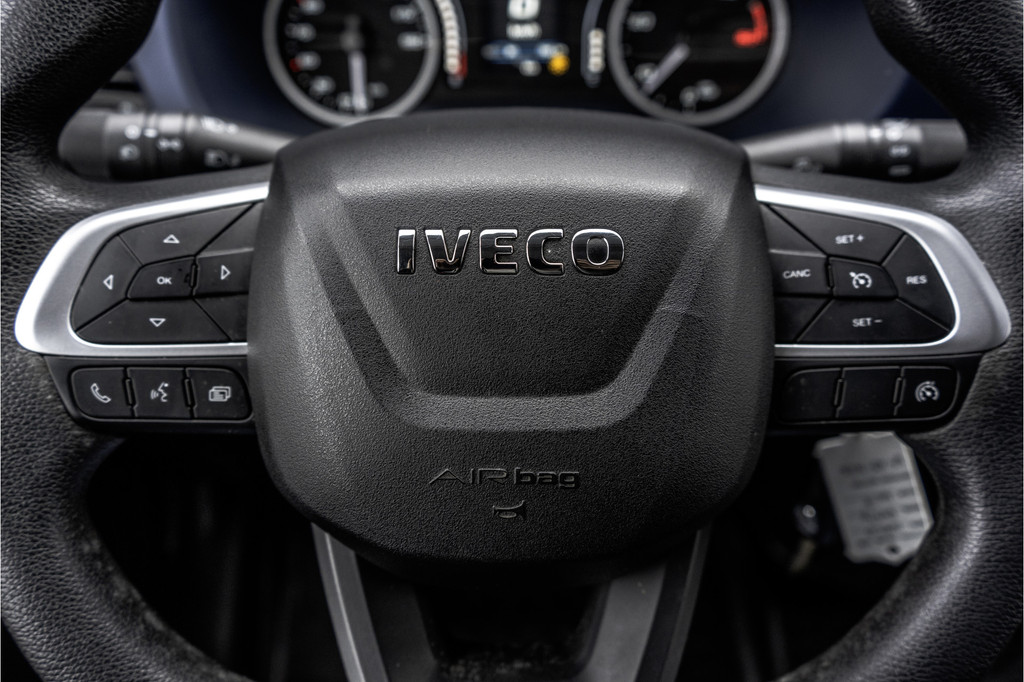 Iveco Daily **35S14V 2.3 L2H2 | Automaat | Euro 6 | Cruise | Climate | 3500 KG Trekgewicht | Trekhaak** 13