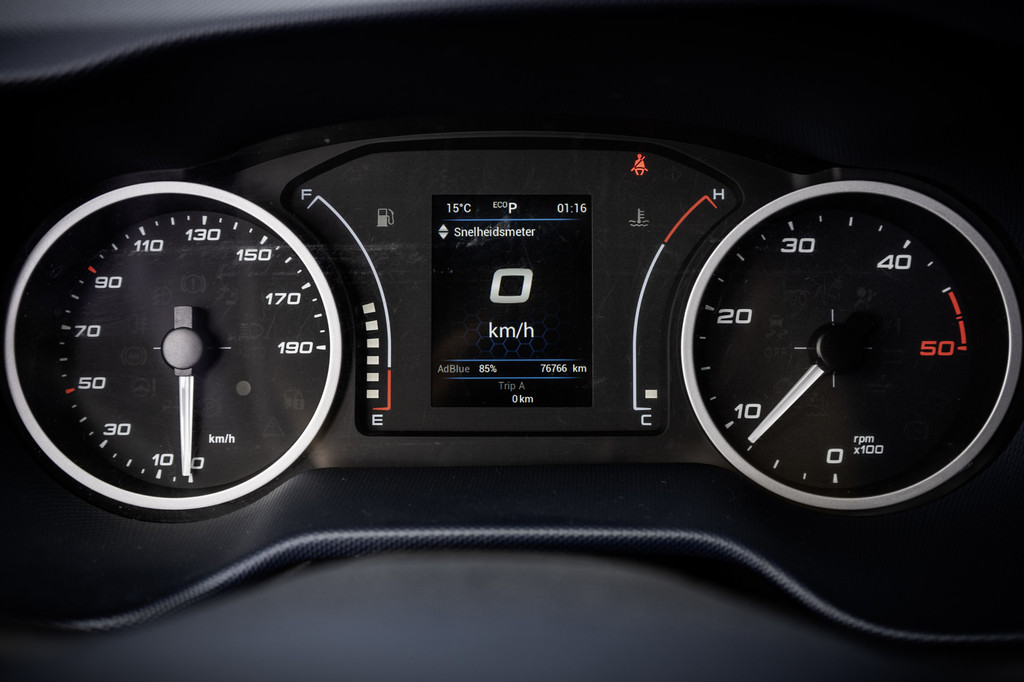 Iveco Daily **35S14V 2.3 L2H2 | Automaat | Euro 6 | Cruise | Climate | 3500 KG Trekgewicht | Trekhaak** 13