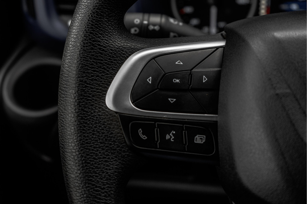 Iveco Daily **35S14V 2.3 L2H2 | Automaat | Euro 6 | Cruise | Climate | 3500 KG Trekgewicht | Trekhaak** 15