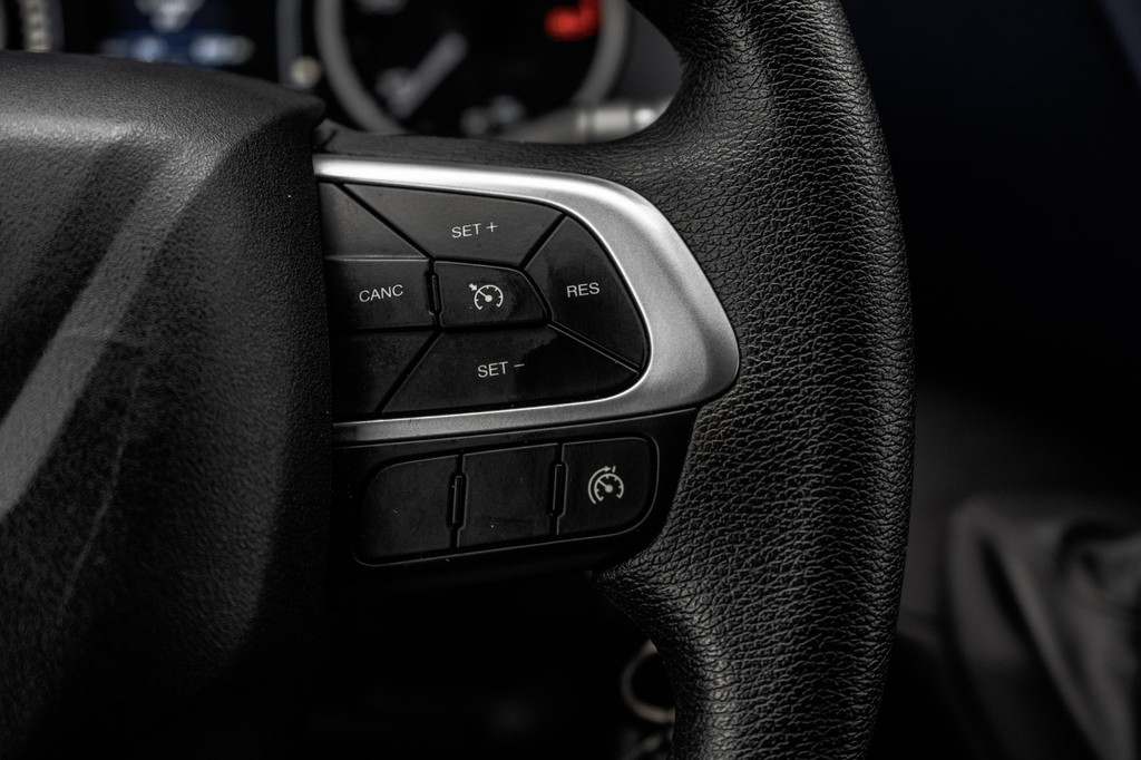 Iveco Daily **35S14V 2.3 L2H2 | Automaat | Euro 6 | Cruise | Climate | 3500 KG Trekgewicht | Trekhaak** 16