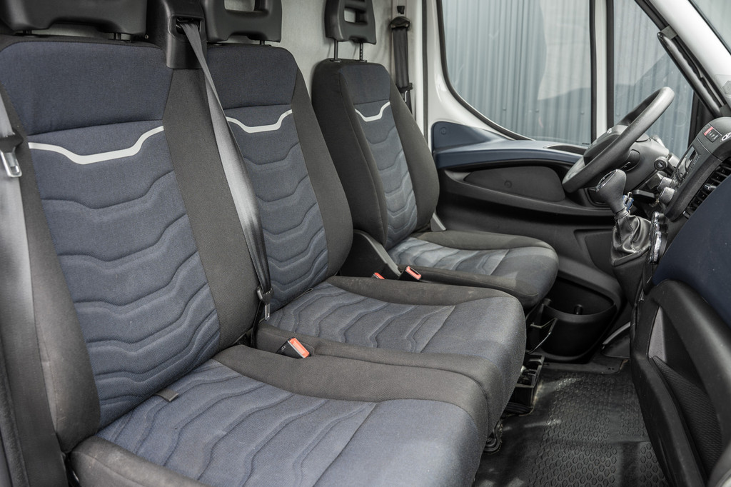 Iveco Daily 35S14V 2.3 L4H2 | Automaat | 3.5T Trekgewicht | Climate | Cruise | Euro 6 13