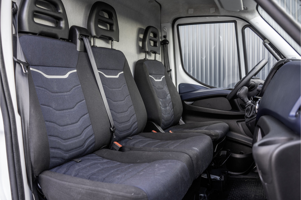 Iveco Daily **35S14V 2.3 L4H2 | Automaat | Euro 6 | Cruise | Climate | 3500 KG Trekgewicht | Trekhaak** 11