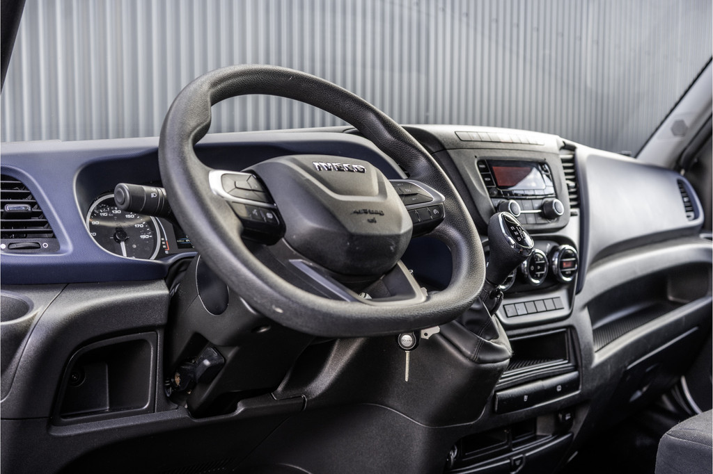 Iveco Daily **35S14V 2.3 L4H2 | Automaat | Euro 6 | Cruise | Climate | 3500 KG Trekgewicht | Trekhaak** 9