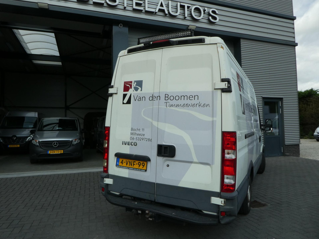 Iveco Daily 35S14V EEV 330 L2H2, Euro 5, Trekhaak, 3-Zits. 8