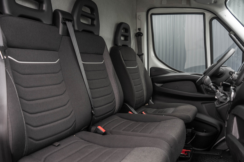 Iveco Daily **35S14V L2H2 | 140PK | 3.5T Trekgewicht | Cruise | Climate** 13