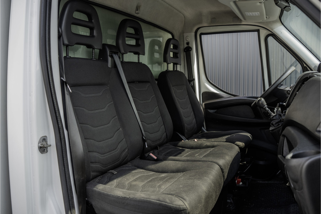 Iveco Daily 35S15 150PK | Bakwagen | Bakhoogte: 253CM | Camera | Luchtgeveerd | Cruise 15