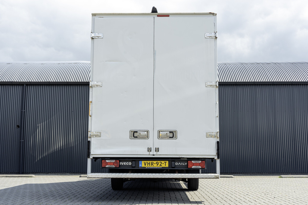 Iveco Daily 35S15 150PK | Bakwagen | Bakhoogte: 253CM | Camera | Luchtgeveerd | Cruise 7