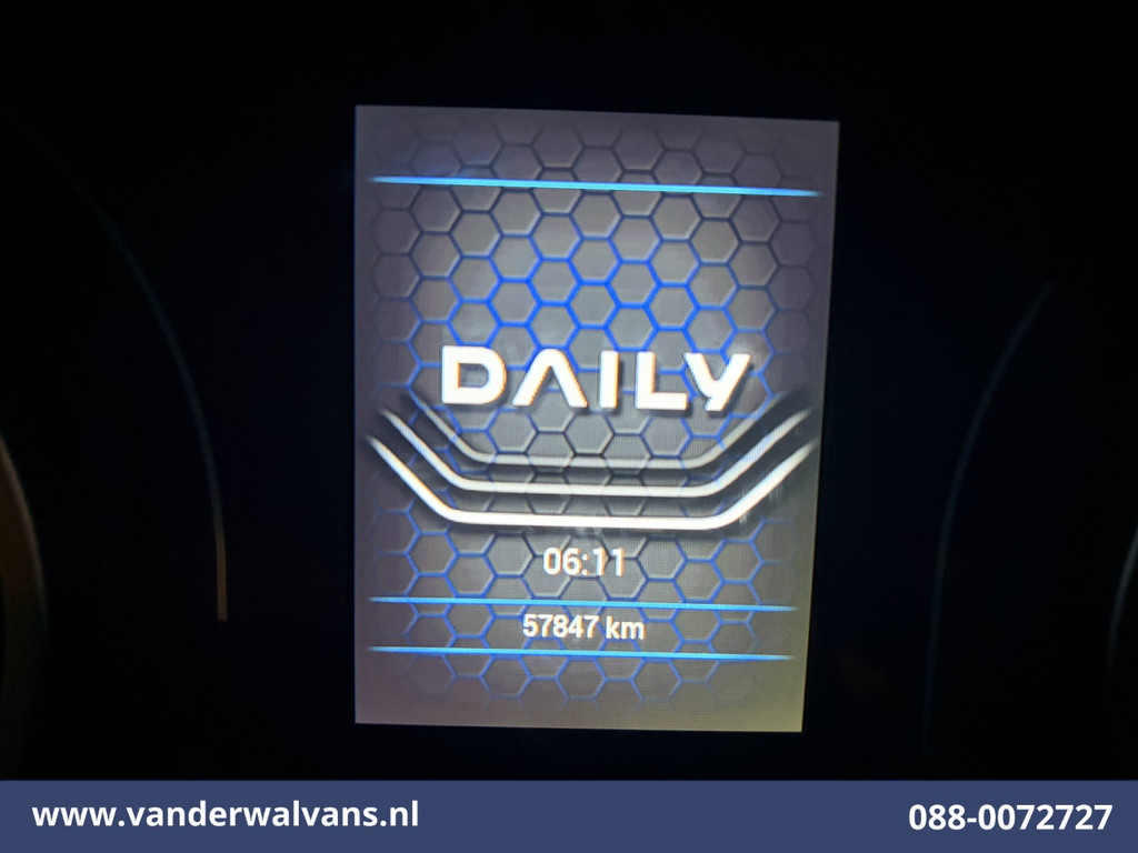 Iveco Daily 35S16 157pk 3500kg Trekvermogen L2H2 Euro6 Airco | 270 Graden Achterdeuren | Parkeersensoren Bijrijdersbank 17