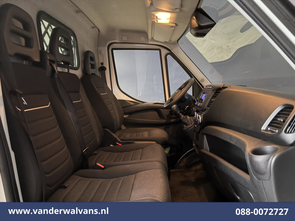 Iveco Daily 35S16 157pk 3500kg Trekvermogen L2H2 Euro6 Airco | 270 Graden Achterdeuren | Parkeersensoren Bijrijdersbank 5
