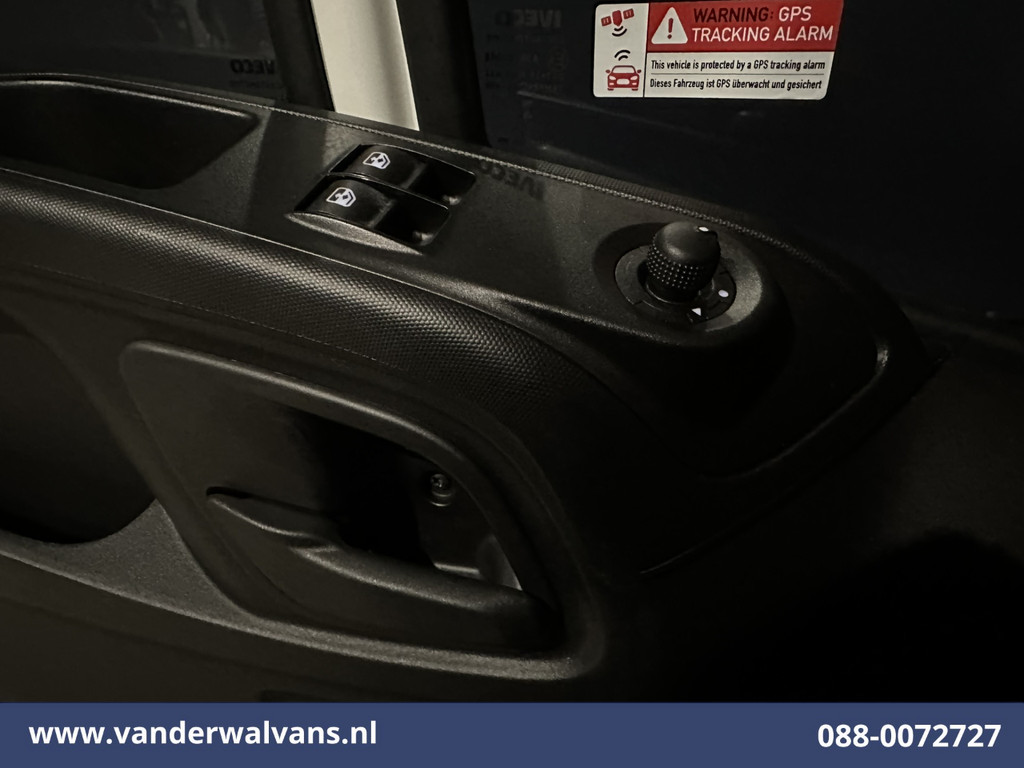 Iveco Daily 35S16 157pk L3H2 Euro6 Airco | 3500kg trekvermogen | Parkeersensoren Bijrijdersbank 15