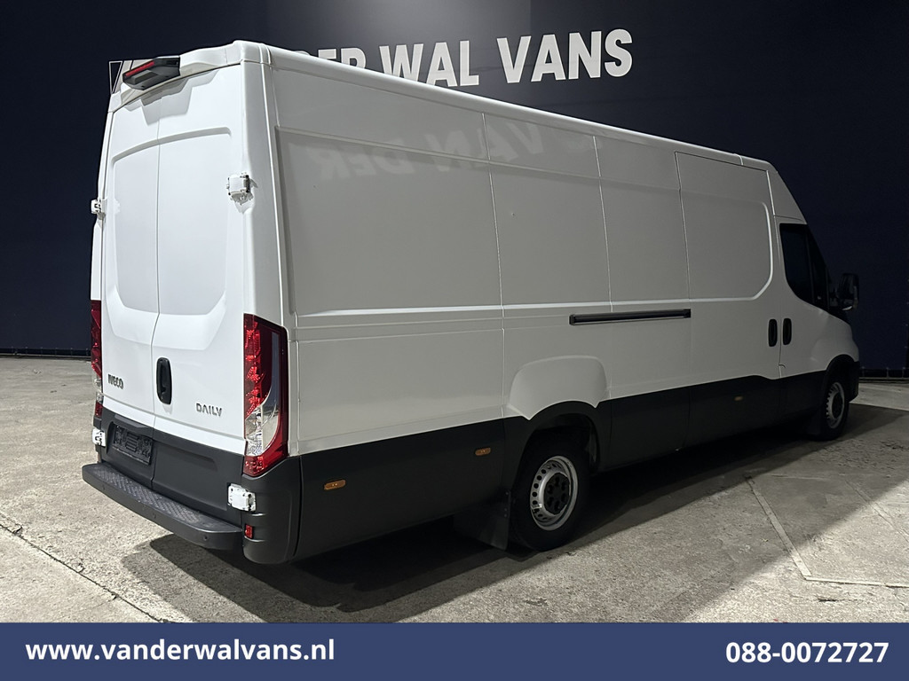 Iveco Daily 35S16 157pk L3H2 Euro6 Airco | 3500kg trekvermogen | Parkeersensoren Bijrijdersbank 8