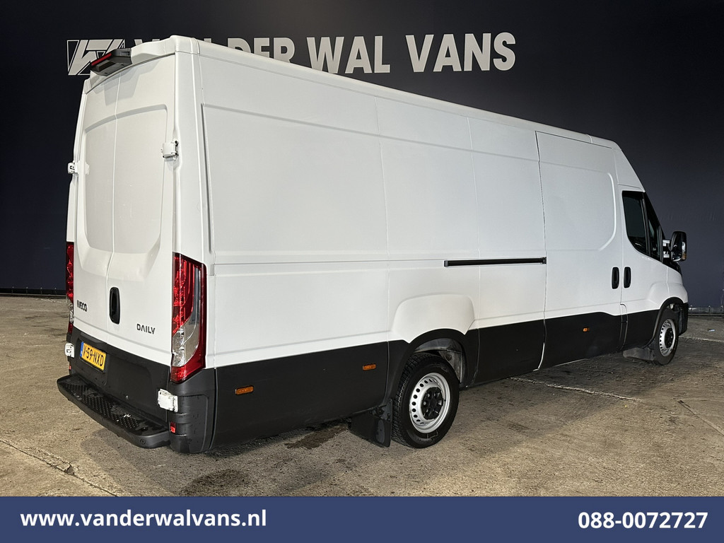 Iveco Daily 35S16 157pk L3H2 Euro6 Airco | 3500kg trekvermogen | Parkeersensoren Bijrijdersbank 8