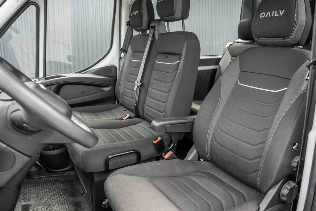 Iveco Daily 35S16 | 160 PK | Automaat | Camera | Cruise | Airco | 3.5T Trekgewicht 12