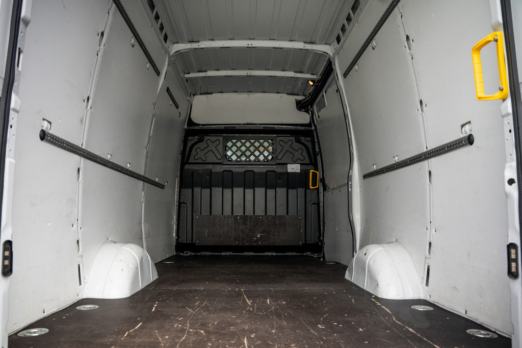 Iveco Daily **35S16 | 160 PK | L2H2 | Automaat | 3-Zits | Climate | Airco** 10