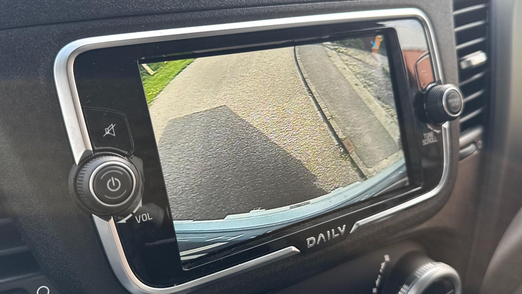 Iveco Daily 35S16 2.3 410 18