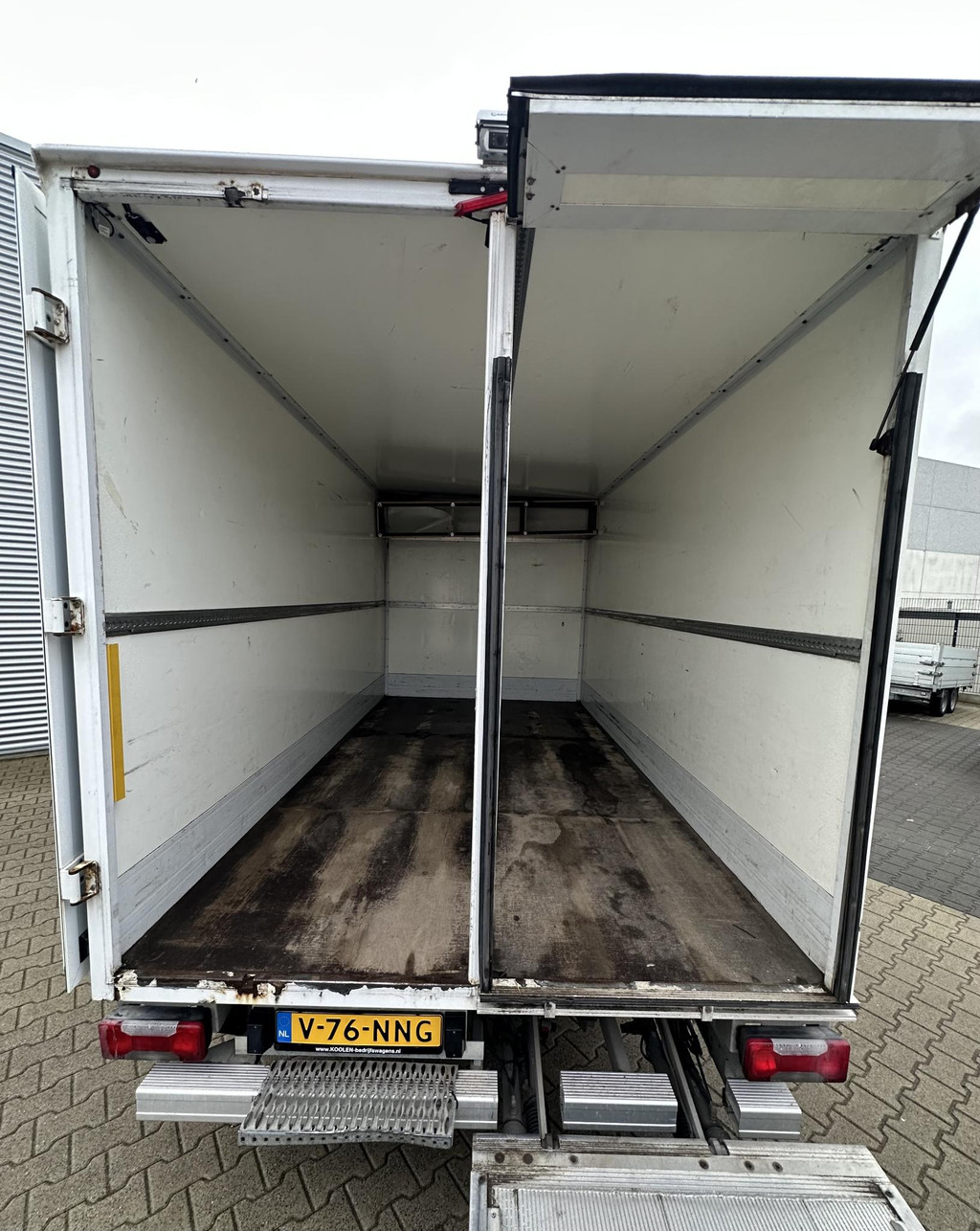 Iveco Daily 35S16H 2.3 Automaat Bakwagen met Laadklep 12